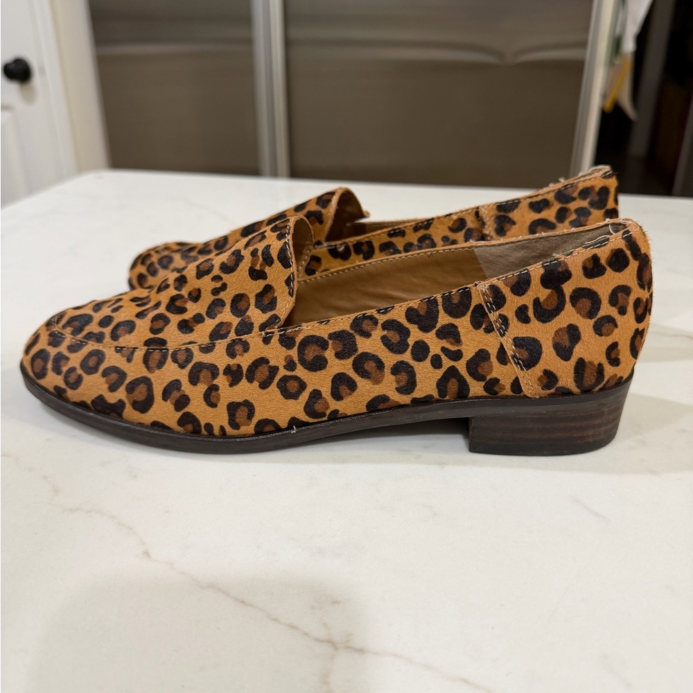 Lucky Brand Leopard Print Loafers in Tan and Black - Picture 7 of 8